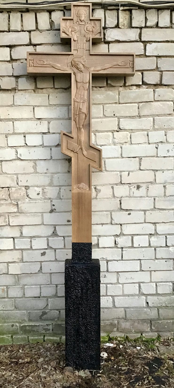Крест на могилу Дубовый Мастерская Витар