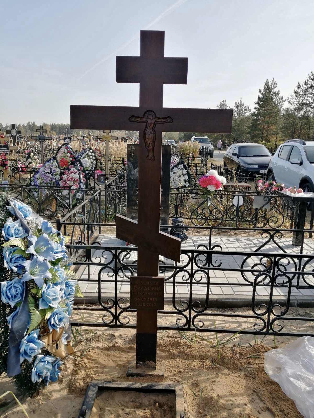 Крест резной из Дуба на могилу